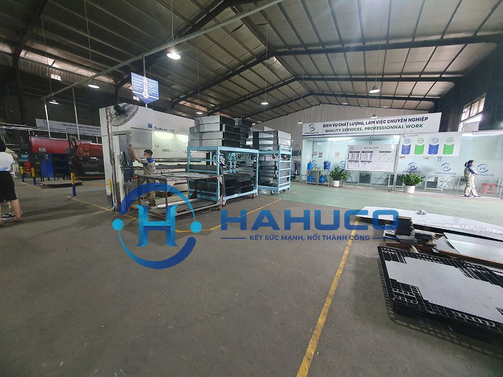 chấn kim loại tấm