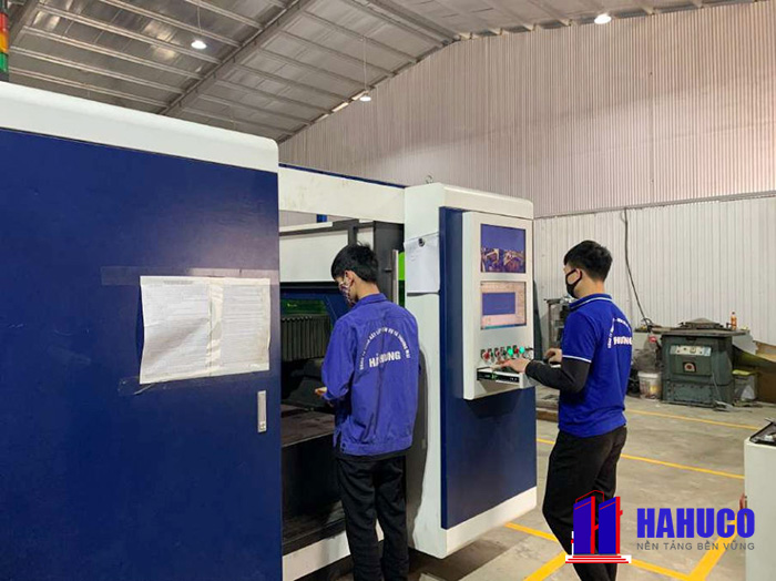 máy cắt laser fiber 2kw - eu