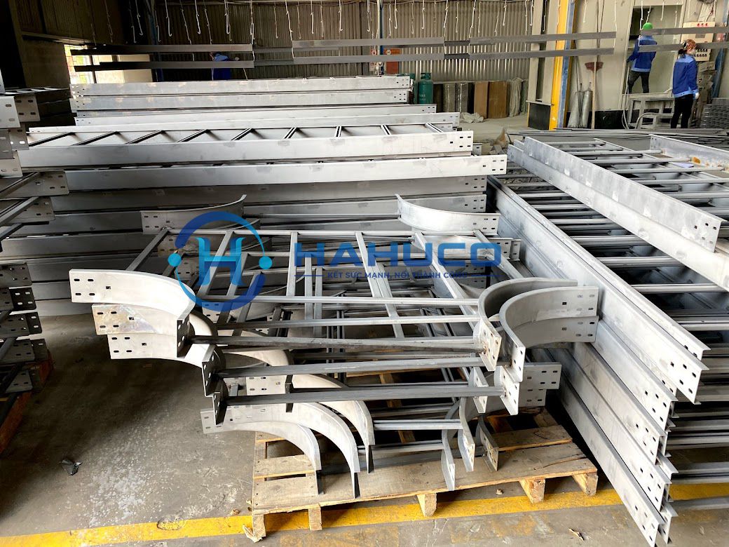 máng cáp điện