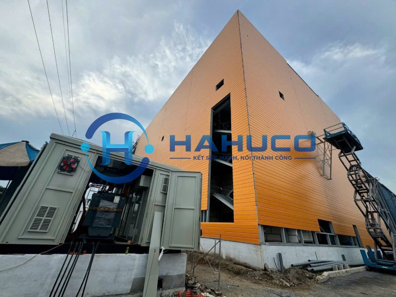 xây lắp trạm điện cho trạm sạc xe điện