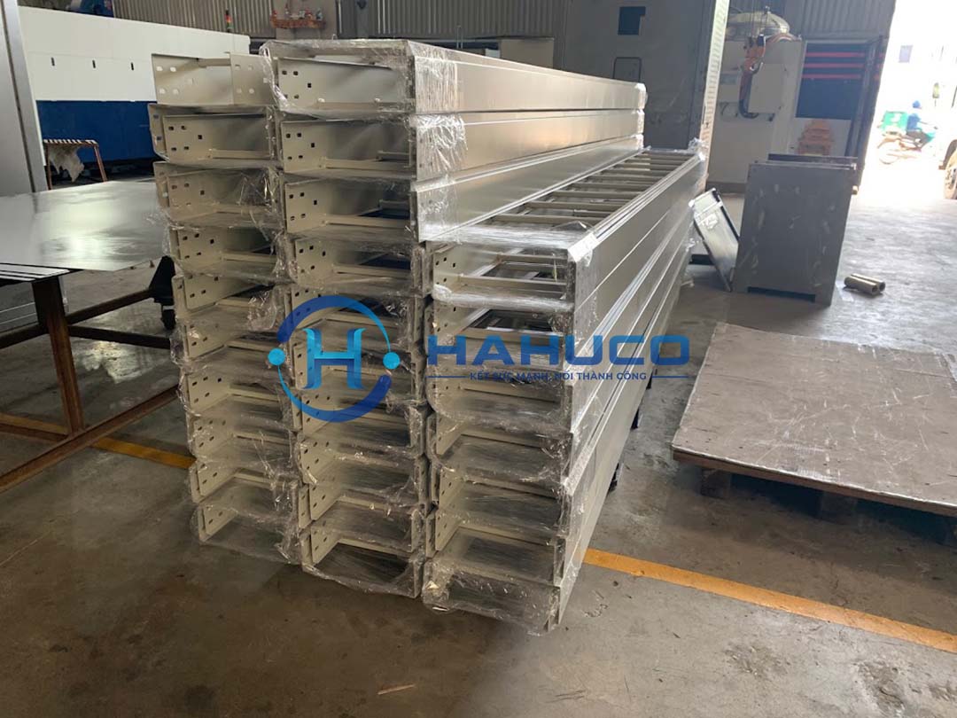 giá đỡ thang máng cáp thanh U V