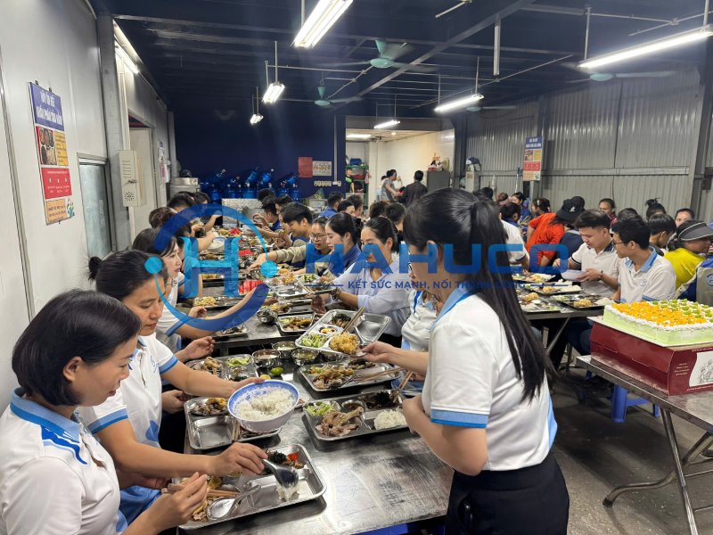 HAHUCO tổ chức tiệc sinh nhật