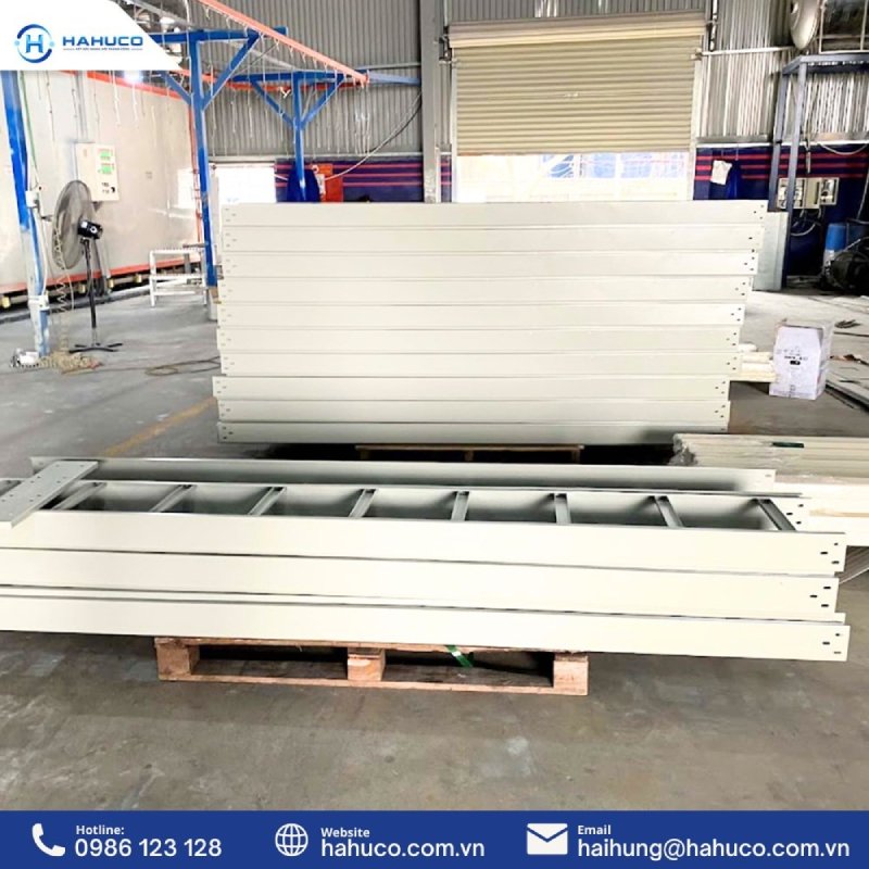 Thang máng cáp cho nhà máy thực phẩm