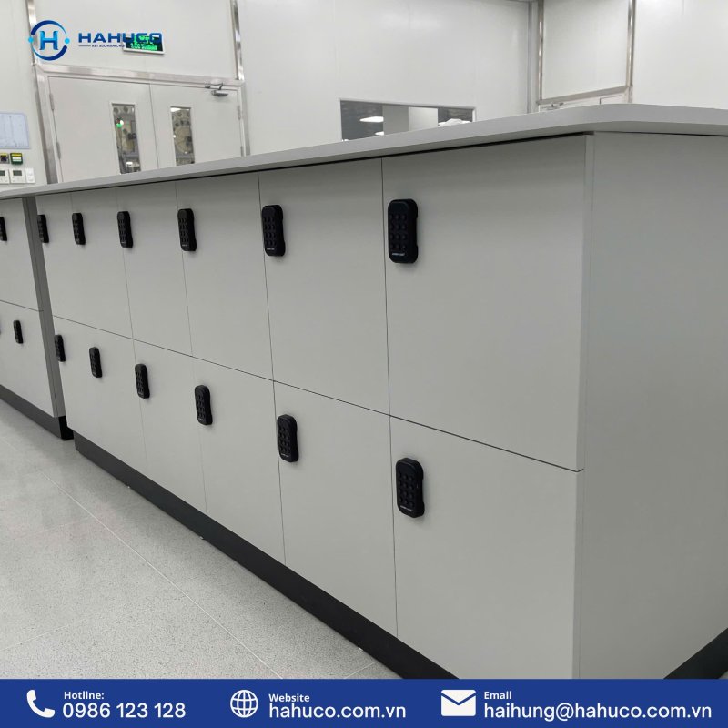 Tủ Locker bằng gỗ là gì? Ưu nhược điểm cần biết