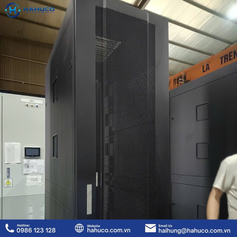 Tủ rack dùng để làm gì