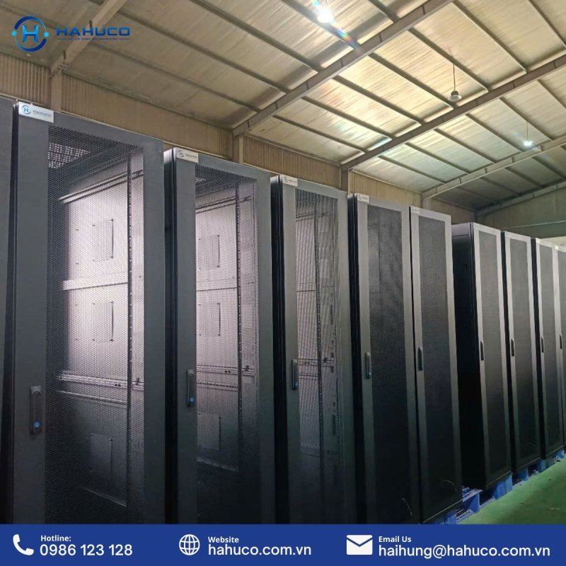 Tủ rack dùng để làm gì